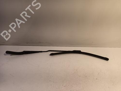 Used Front windshield wiper arm AUDI A4 B8 Avant (8K5) 1.8 TFSI (160 hp) 17911491
