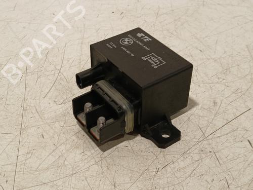 Used Electronic sensor BMW 5 (G30, F90) 530 e Plug-in-Hybrid (292 hp) 27409036