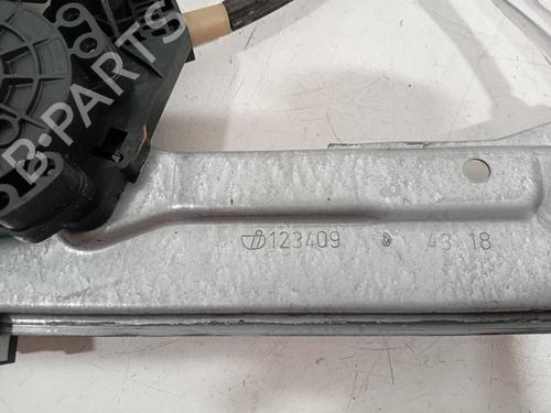 Front left window mechanism RENAULT GRAND SCÉNIC IV (R9_) 1.3 TCe 160 (R9NC) | BP28282986C22 