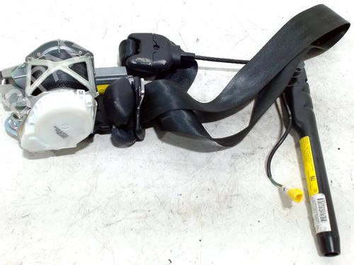 Used Front right seatbelt FORD KA (RU8) 1.3 TDCi (75 hp) 9206854