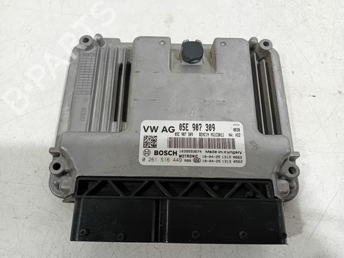 Used Engine control unit (ECU) VW GOLF VII (5G1, BQ1, BE1, BE2) 1.5 TSI (150 hp) 17393920