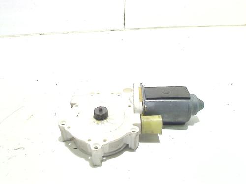 Right front window motor BMW 5 Touring (E39) 530 d | BP3260469E20 