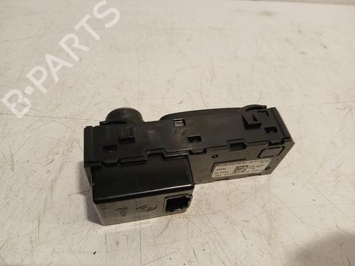 Switch RENAULT CLIO IV (BH_) 0.9 TCe 90 (BHNF, BHMA, BHMH, BHJK, BHJR) | BP31823857I30 - Image 2