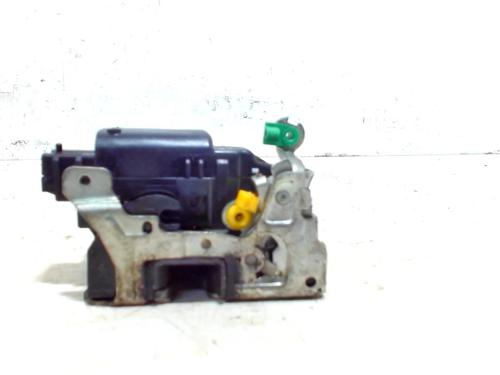 Used Front right lock RENAULT MASTER II Platform/Chassis (ED/HD/UD) 2.5 dCi (101 hp) 13204402