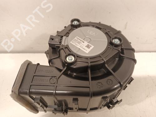 Used Fan TOYOTA YARIS (_P21_, _PA1_, _PH1_) 1.5 Hybrid (MXPH10, MXPH11) (116 hp) 31949190