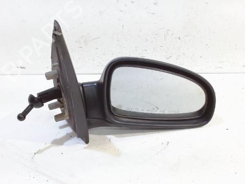 Used Right mirror Right mirror CHEVROLET AVEO / KALOS Hatchback (T200) 1.4 (83 hp) 8047211 8047211
