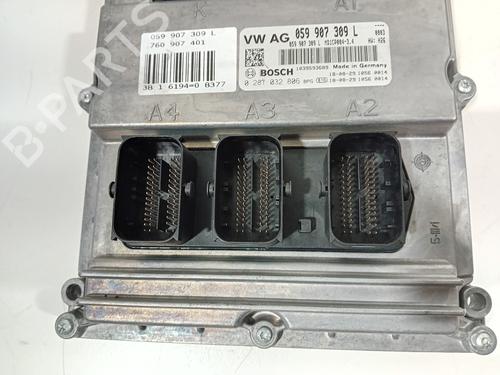 Engine control unit (ECU) VW TOUAREG (CR7, RC8) 3.0 TDI 4motion | BP23988631M57 
