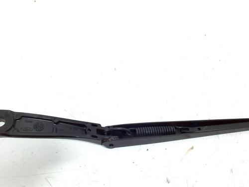 Front windshield wiper arm FORD FIESTA VII (HJ, HF) 1.0 EcoBoost | BP13206131C143 