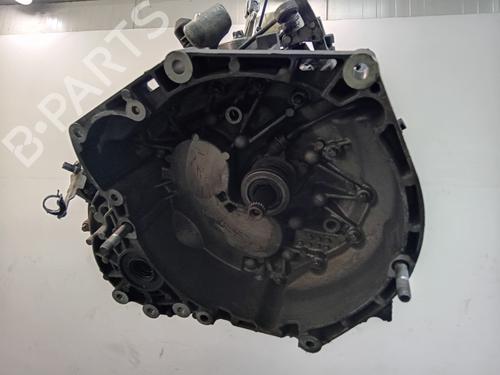 Used Gearbox FIAT DOBLO Cargo (263_) 1.6 D Multijet (263WXD1B, 263WXR1B, 263WXX1B, 263ZXD1B,... (105 hp) 23989066