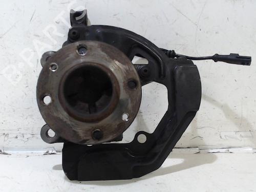 Used Right front steering knuckle RENAULT TWINGO III (BCM_, BCA_) 1.0 SCe 70 (71 hp) 13201299