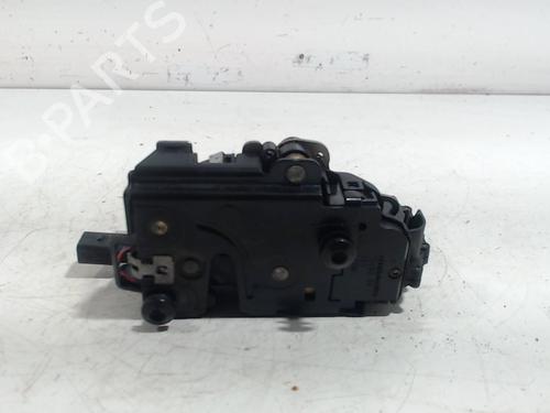 Used Front left lock Front left lock VW TOUAREG (7LA, 7L6, 7L7) 5.0 V10 TDI (313 hp) 13713729 13713729
