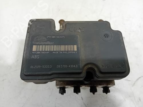 Used ABS pump SUZUKI GRAND VITARA II (JT, TE, TD) 2.0 All-wheel Drive (TD54, JB420) (140 hp) 16421285