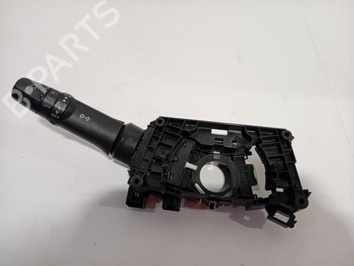 switch-mitsubishi-mirage-space-star-vi-hatchback-a0_a-2012-23278704 main image