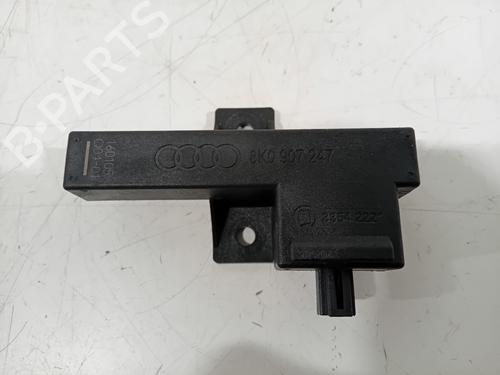 Antena/Base AUDI Q5 (8RB) 2.0 TFSI quattro (180 hp) 32189503