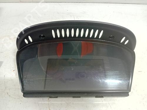 Used Display monitor BMW 5 (E60) 520 i (170 hp) 15595263