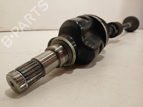 Right front driveshaft TOYOTA YARIS (_P13_) 1.5 Hybrid (NHP130_, NHP130) | BP26725681M39 