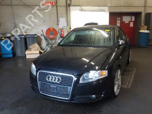 AUDI A4 B7 (8EC)  2.0  828695
