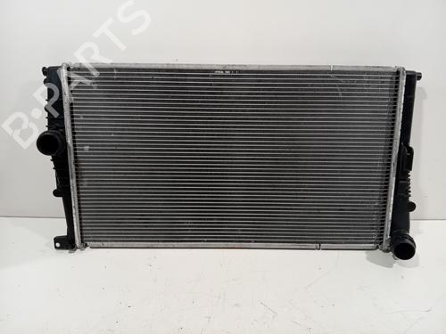 Radiador agua BMW 1 (F20) 116 i (136 hp) 33003473