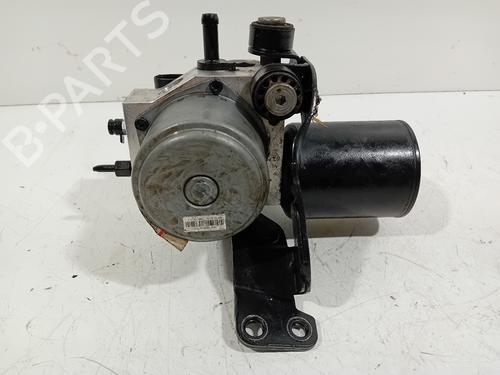 Used ABS pump KIA NIRO I (DE) 1.6 GDI Hybrid (141 hp) 17054353