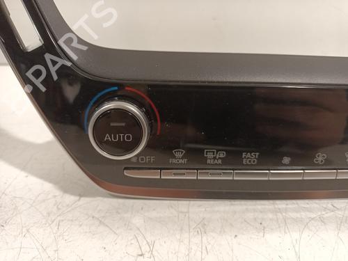 Climate control TOYOTA COROLLA Estate (_E21_) 1.8 Hybrid (ZWE211W) | BP18069012I5 