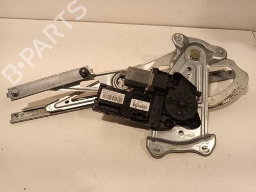 Lève-vitre avant gauche RENAULT MEGANE III Grandtour (KZ0/1) 1.2 TCe (KZ2B, KZ11) (116 hp) 31928838