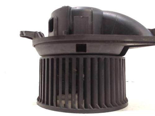 Used Heater blower motor MERCEDES-BENZ VITO Bus (W638) 108 CDI 2.2 (638.194) (82 hp) 6902168