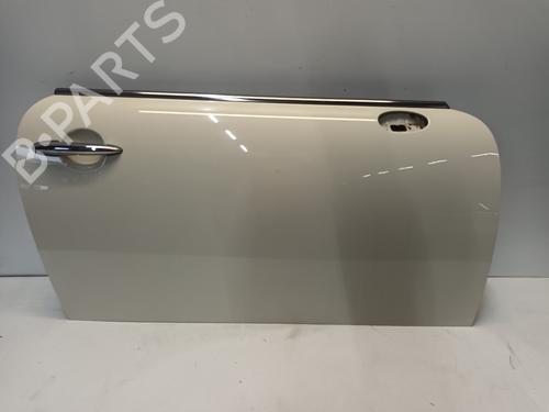 Used Right front door MINI MINI (R56) One (75 hp) 18106843