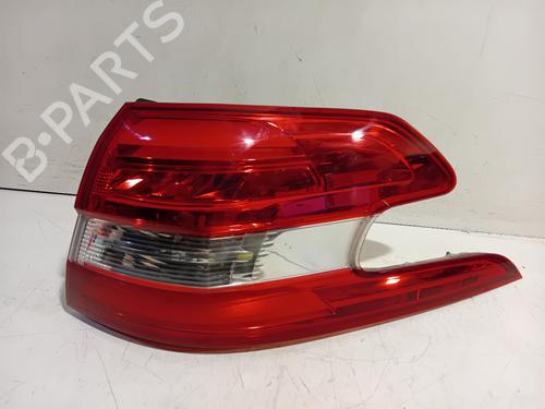 Achterlicht rechts PEUGEOT 308 SW II (LC_, LJ_, LR_, LX_, L4_) 1.6 BlueHDi 120 (120 hp) 31358637