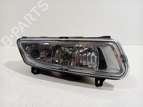 Used Right front fog light VW POLO V (6R1, 6C1) 1.2 TDI (75 hp) 31018076