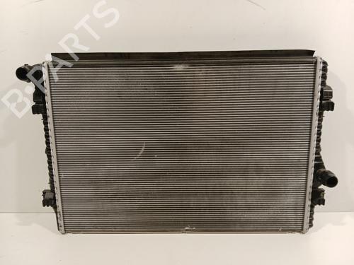 Used Water radiator VW GOLF VIII (CD1, DA1) 2.0 TSI R 4motion (333 hp) 29447050