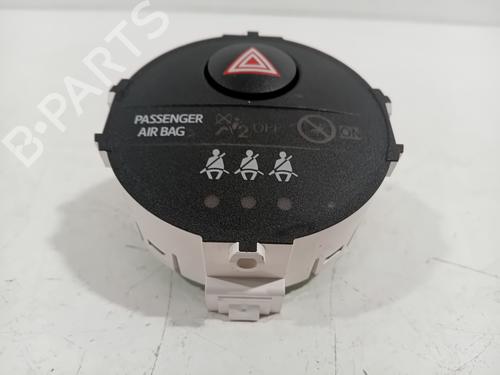 Switch TOYOTA YARIS (_P13_) 1.5 Hybrid (NHP130_, NHP130) | BP26532771I30 