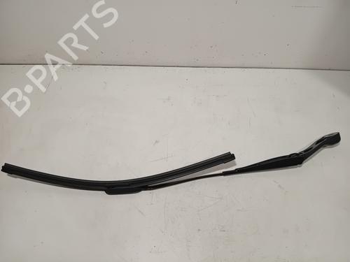 front-windshield-wiper-arm-mercedes-benz-c-class-w206-2021-39586743 main image