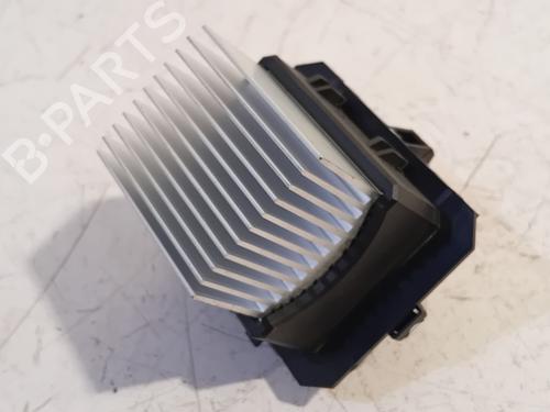 Used Heater resistor PEUGEOT 108 1.0 VTi 72 (72 hp) 24535910