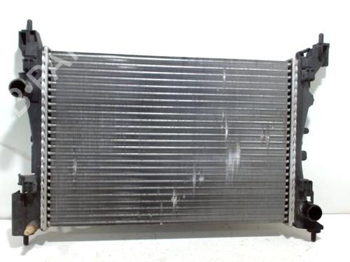 Used Water radiator Water radiator FIAT QUBO (225_) 1.4 (225AXA1A) (73 hp) 10936550 10936550
