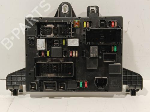 fuse-box-opel-zafira-tourer-c-p12-2011-30612929 main image