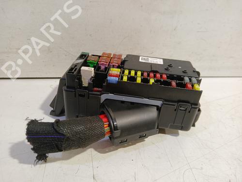Used Fuse box OPEL ASTRA K Sports Tourer (B16) 1.5 CRDI (35) (122 hp) 31669341