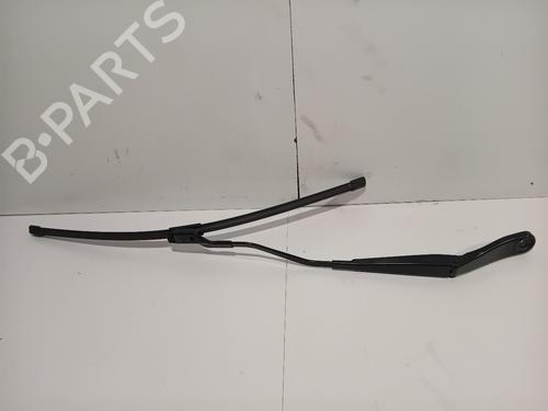 Vindrute viskerarm VOLVO V40 Hatchback (525) D2 (114 hp) 24863861