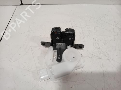 tailgate-lock-toyota-yaris-_p21_-_pa1_-_ph1_-2020-32702526 main image