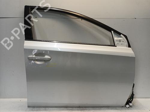 Used Right front door Right front door TOYOTA AURIS (_E18_) 1.8 Hybrid (ZWE186_, ZWE186R) (136 hp) 33741201 33741201
