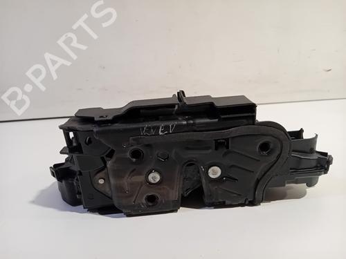 front-left-lock-seat-arona-kj7-kjp-2017-29745716 main image