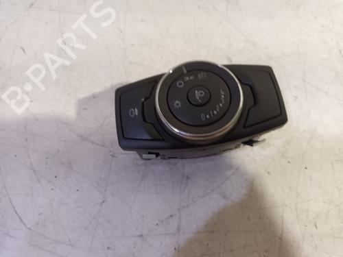 Used Headlight switch FORD FOCUS III 1.6 Ti (105 hp) 15073958