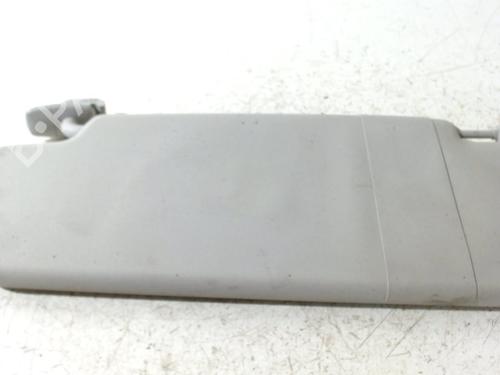 Used Left sun visor Left sun visor 10668566 10668566