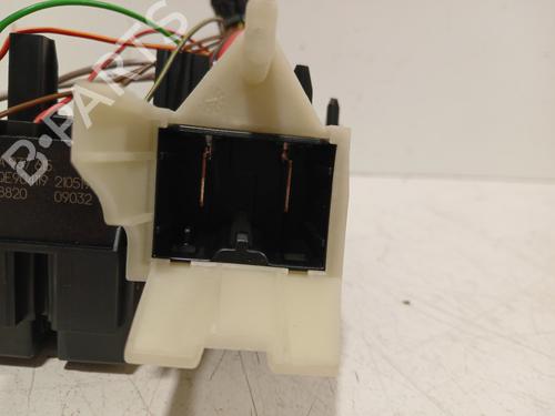 Fuse box VW GOLF VIII (CD1, DA1) 1.5 eTSI | BP29306976E1 