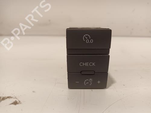 Kombi Kontakt / Stilkkontakt Kombi Kontakt / Stilkkontakt 15181403 15181403