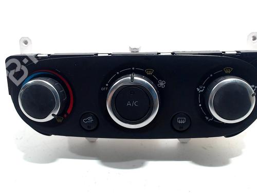 Used Climate control Climate control RENAULT CLIO IV (BH_) 1.2 LPG 16V (73 hp) 10670038 10670038
