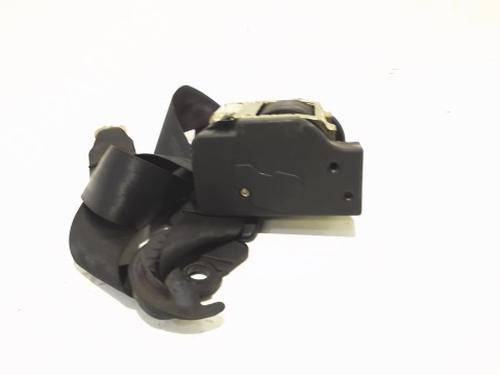 Used Front right seatbelt VW PASSAT B5 (3B2) 2.3 VR5 (150 hp) 3353077