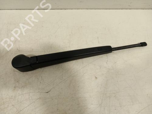rear-windshield-wiper-arm-vw-golf-viii-cd1-da1-2019-33609071 main image