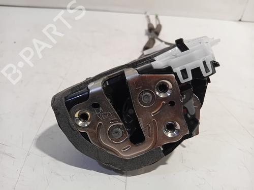 rear-left-lock-toyota-yaris-_p21_-_pa1_-_ph1_-2020-32702535 main image