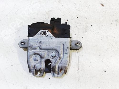 Tailgate lock LAND ROVER RANGE ROVER SPORT I (L320) 3.0 D 4x4 | BP13202646C101 