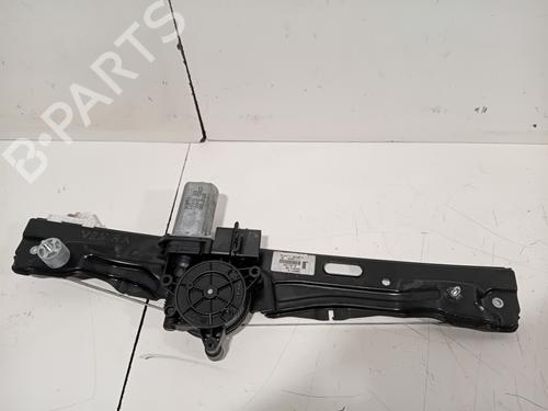 Alzavetro posteriore destra BMW X1 (F48) sDrive 18 d (150 hp) 30856392